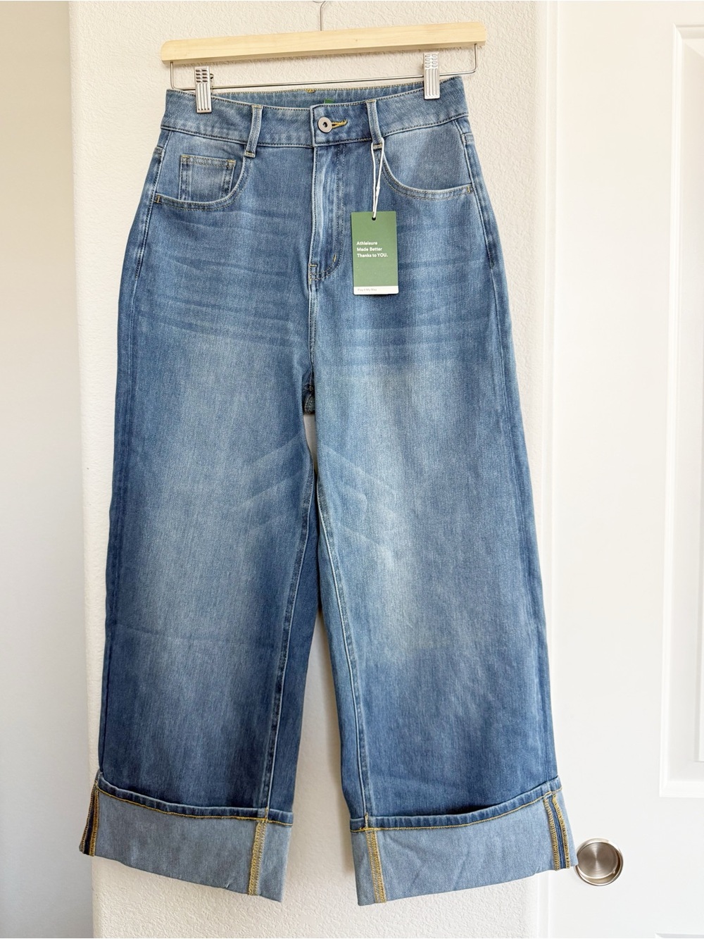 HALARA Wide Leg Cuffed Stretch Ankle Length Jeans in Medium Blue - Picture 2 of 6